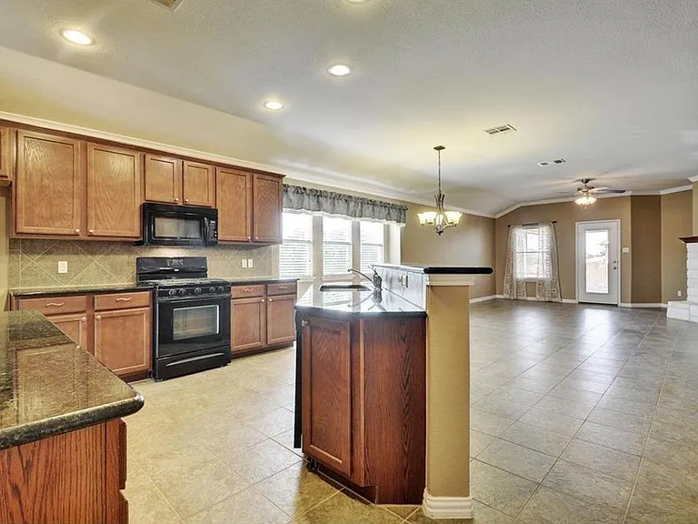 2109 Granite Springs Rd — Photo 7