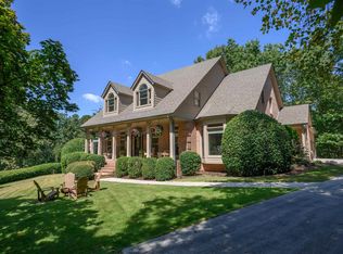 140 Kings Crest Ln, Pelham, AL 35124