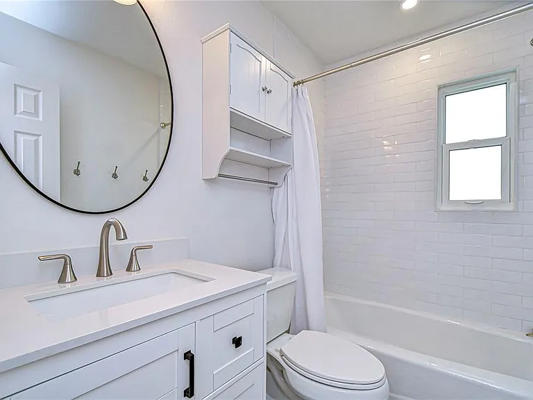 1205 W Hollywood St — Photo 19