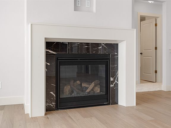 3rd image of 5402 Seminole Valley Trl NE