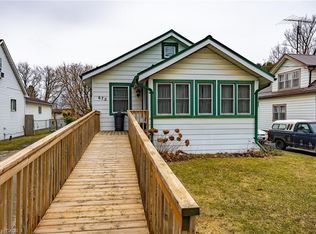 672 James St, Norfolk County, ON N4B 2C7