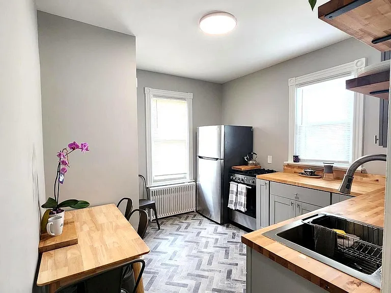 39 N Wells Ave — Photo 5