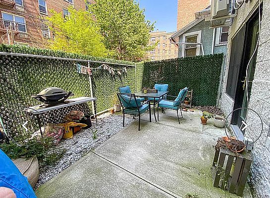 1st image of 596 E 19th St APT 1A