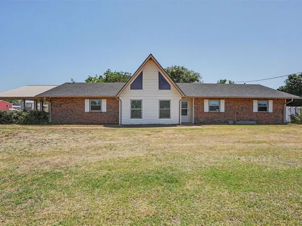 20518 E County Road 157, Blair, OK 73526
