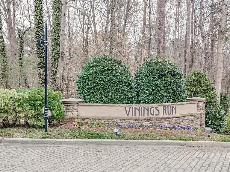1506 Cumberland Ct SE — Photo 23