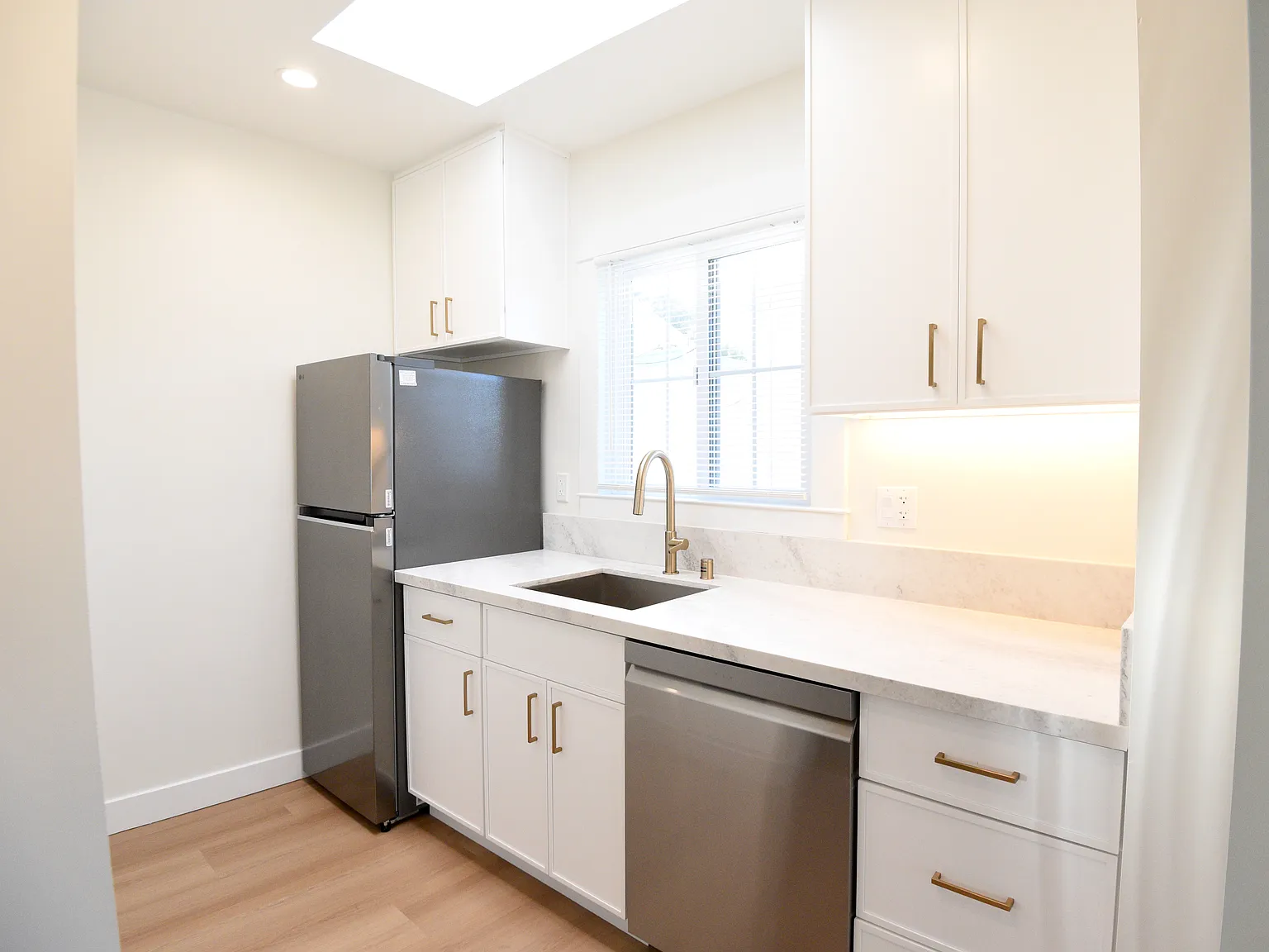 Studio, 500 sqft, $2,650 — Photo 4