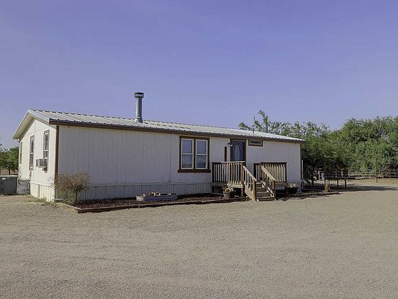 5th image of 49715 W Gail Ln