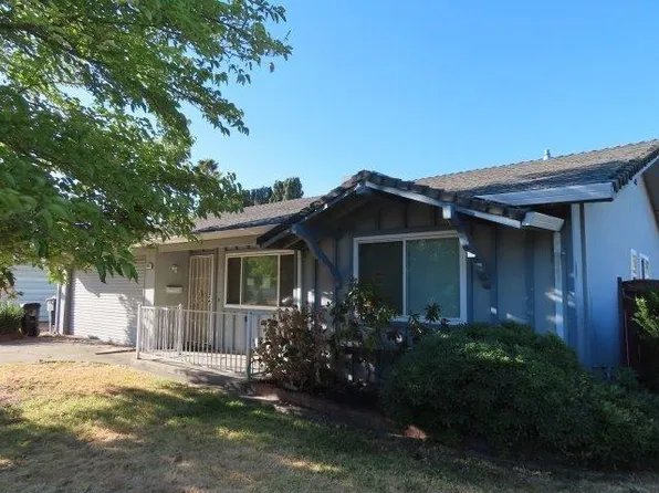 7321 Larchmont Dr, North Highlands, CA 95660