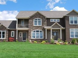 7721 Longbow Way, Baldwinsville, NY