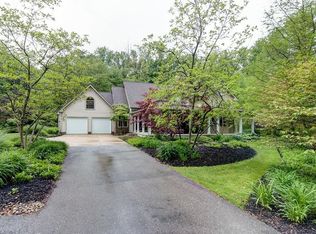 7245 Mildon Dr, Painesville, OH 44077