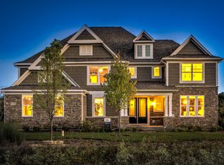 25711 W Tara Dr, Barrington, IL 60010