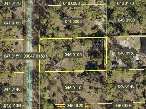 1504 Washington Ave, Lehigh Acres, FL 33972