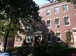 12 James St #B, Brookline, MA 02446
