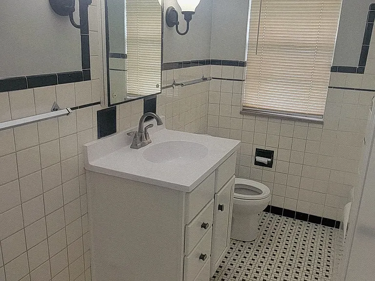 325 N Arlington Ave — Photo 4
