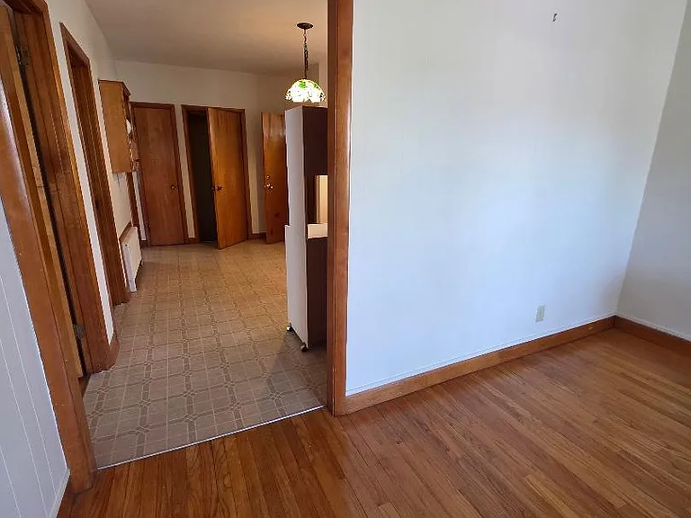551 Anthony St #1-2 — Photo 11
