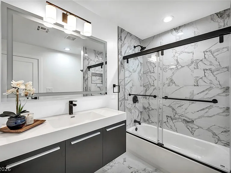 3630 Tobias Ln — Photo 26