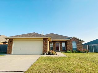 8220 Greer Way, Oklahoma City, OK 73132