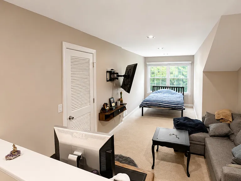 28 Camlet Ct — Photo 12