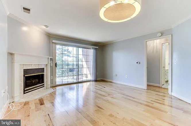 6924 Fairfax Dr #308 — Photo 7