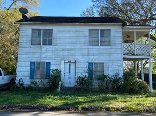 2095 Cartwright St, Beaumont, TX 77701