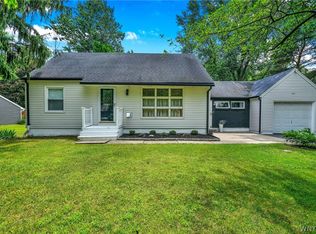 821 Klein Rd, Williamsville, NY 14221