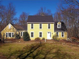 16483 Woodgrove Rd, Round Hill, VA 20141