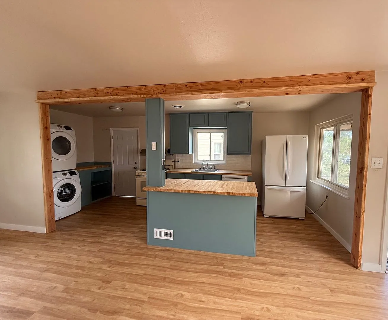 2-Bedroom, 1 Bath Single Family for Rent in Denver, CO | Attached 2 Car Garage & Modern Kitchen — Photo 4