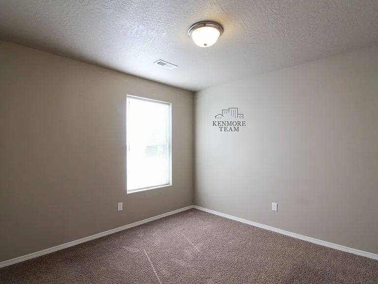 6101 Turf Paradise Dr — Photo 12