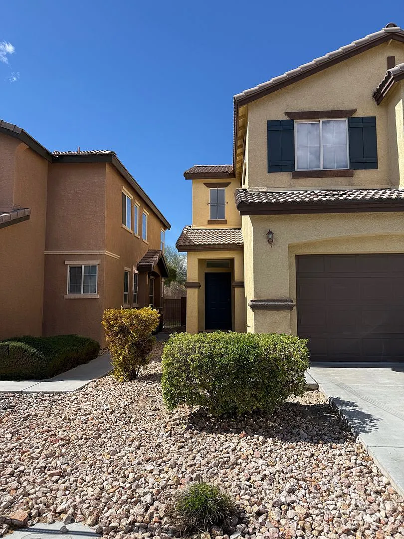 Single story 3 bedroom home — Photo 1