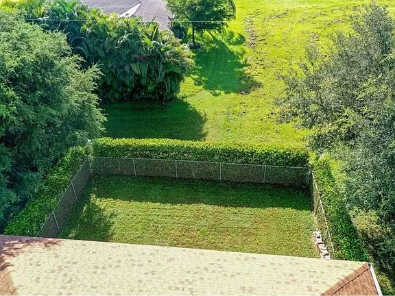 4th image of 16126 Ortega Dr