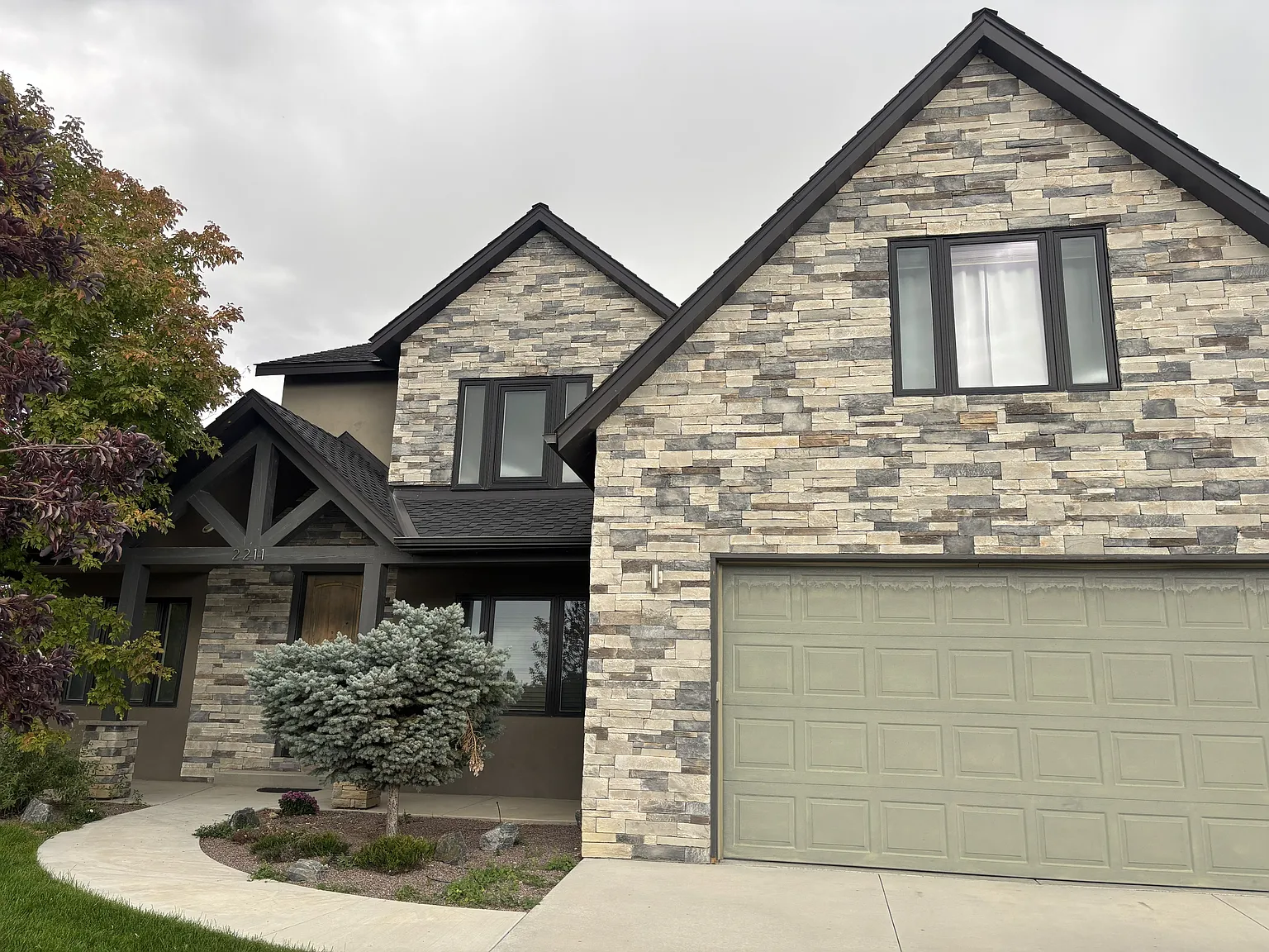 2211 Fellows Drive - 10-14 — Photo 1