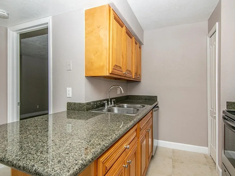 210 Red Cedar Pl — Photo 12