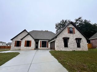 11973 Live Oak Cv, Gulfport, MS 39503