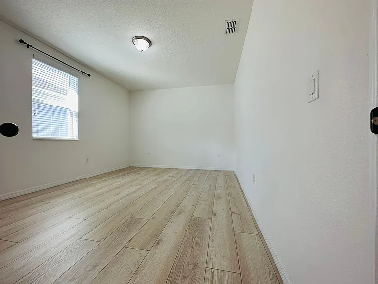 15395 Southern Martin St — Photo 25