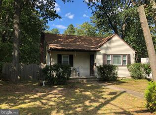 21 W 8th Ave, Pine Hill, NJ 08021