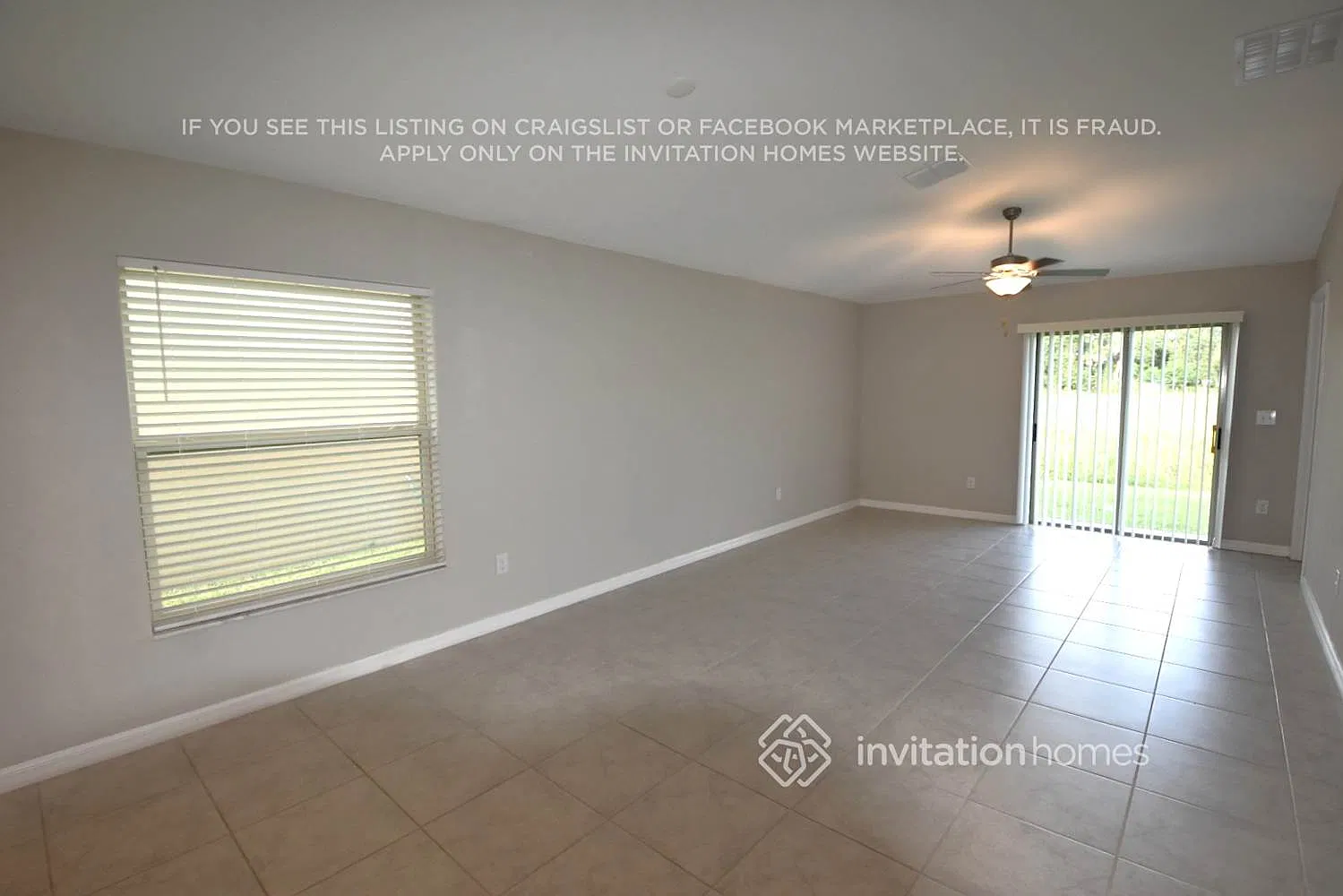 11240 Riley Pines Cir Gibsonton, FL 33534 — Photo 3
