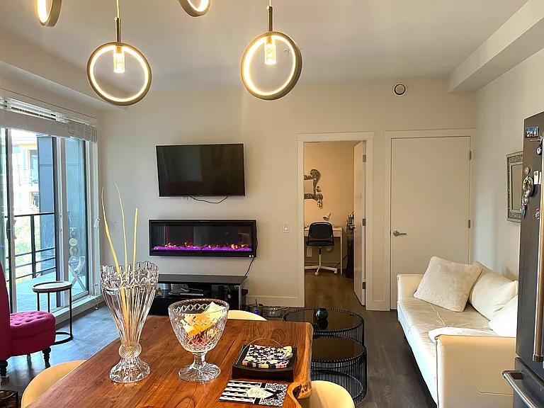 721 Anskar Ct #301 — Photo 4