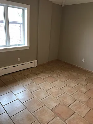 Rented by J L Royal Oak Realty Inc | media 4