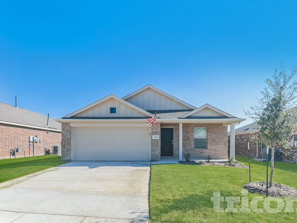 1st image of 1717 Claireborne Ct