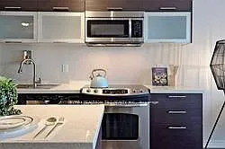 386 Yonge St W #3012 — Photo 14