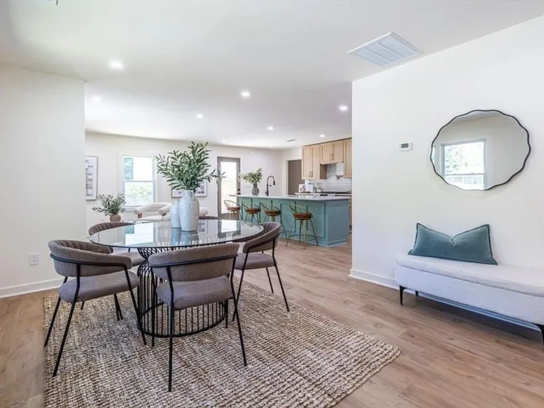 2752 Marco Dr NW — Photo 6