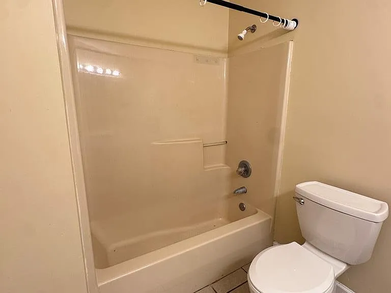 5124 Northridge Rd S — Photo 10