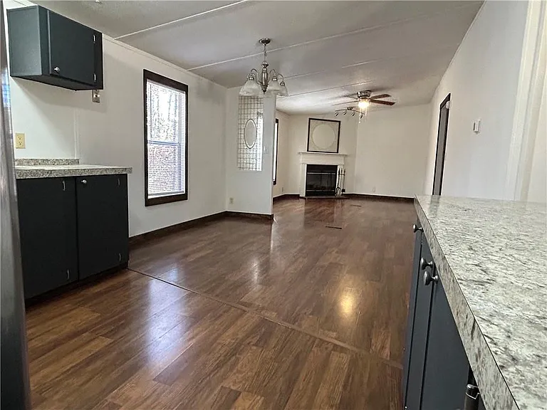 1503 J D Walton Rd — Photo 8