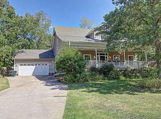 1217 Renaissance Dr, Sand Springs, OK 74063