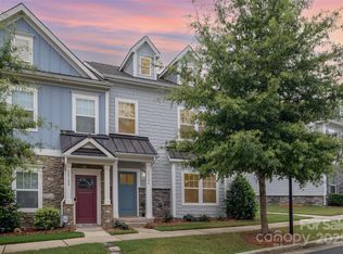 15104 Meacham Farm Dr, Huntersville, NC 28078
