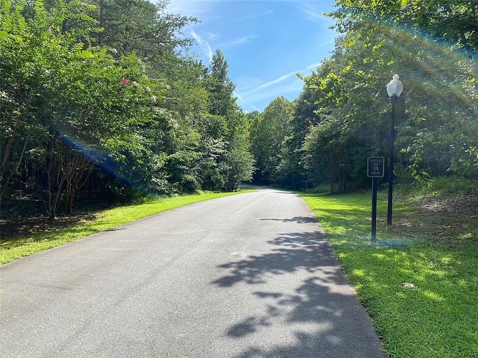 1st image of 2616 Mackintosh Lake Ln
