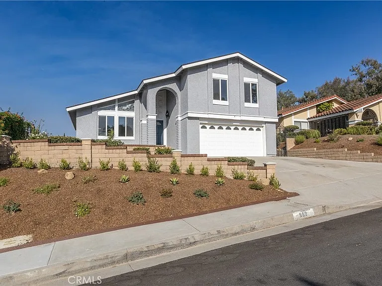 980 S Loyola Dr — Photo 40