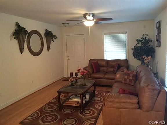 3rd image of 218 N Virginia Ave