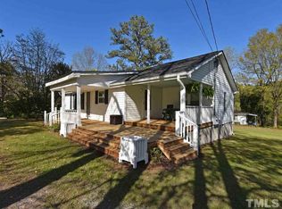 427 Longfellow St, Fuquay Varina, NC 27526