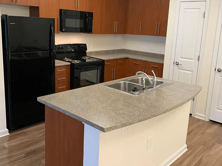 Belmont at Tryon Apartments — Photo 58